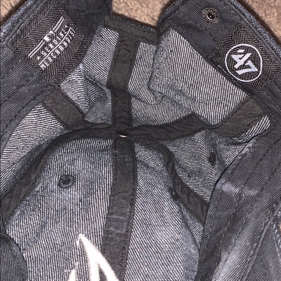 Atlanta braves cap - Picture 2 of 2